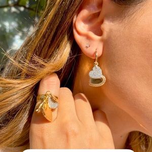 18 karat gold plated earring ring set. Premium quality with hypoallergenic coat.